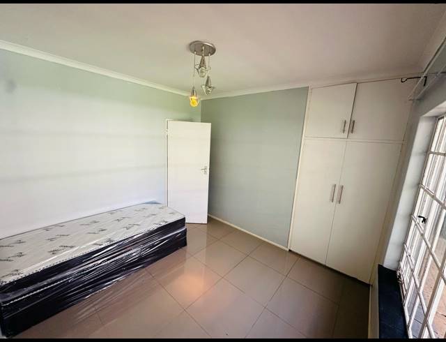4 BEDROOM FREESTANDING FOR SALE IN CHASE VALLEY HEIGHTS